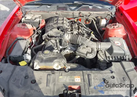 2013 Ford Mustang V6 Premium from USA, damaged, VIN 1ZVBP8AMXD5242269